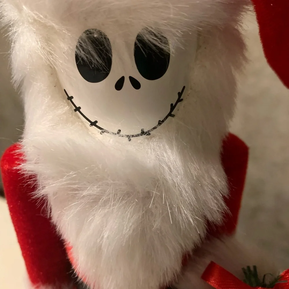 Nightmare Before Christmas Holiday Nutcracker Set - Picture 8 of 12